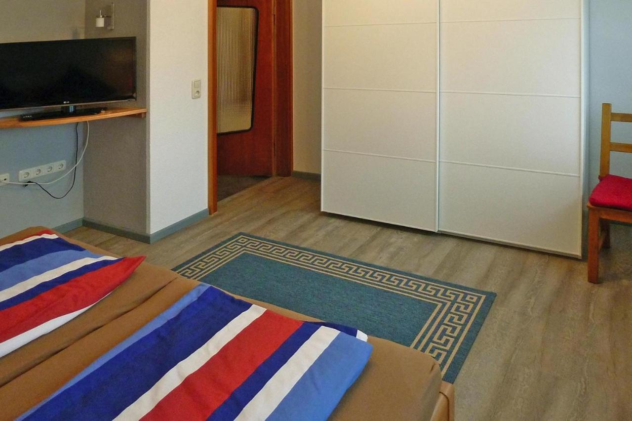Holiday Apartment An Der Meisse, Bergen Bleckmar Buitenkant foto